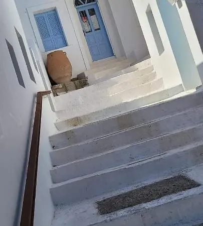 Villa Kisiris House